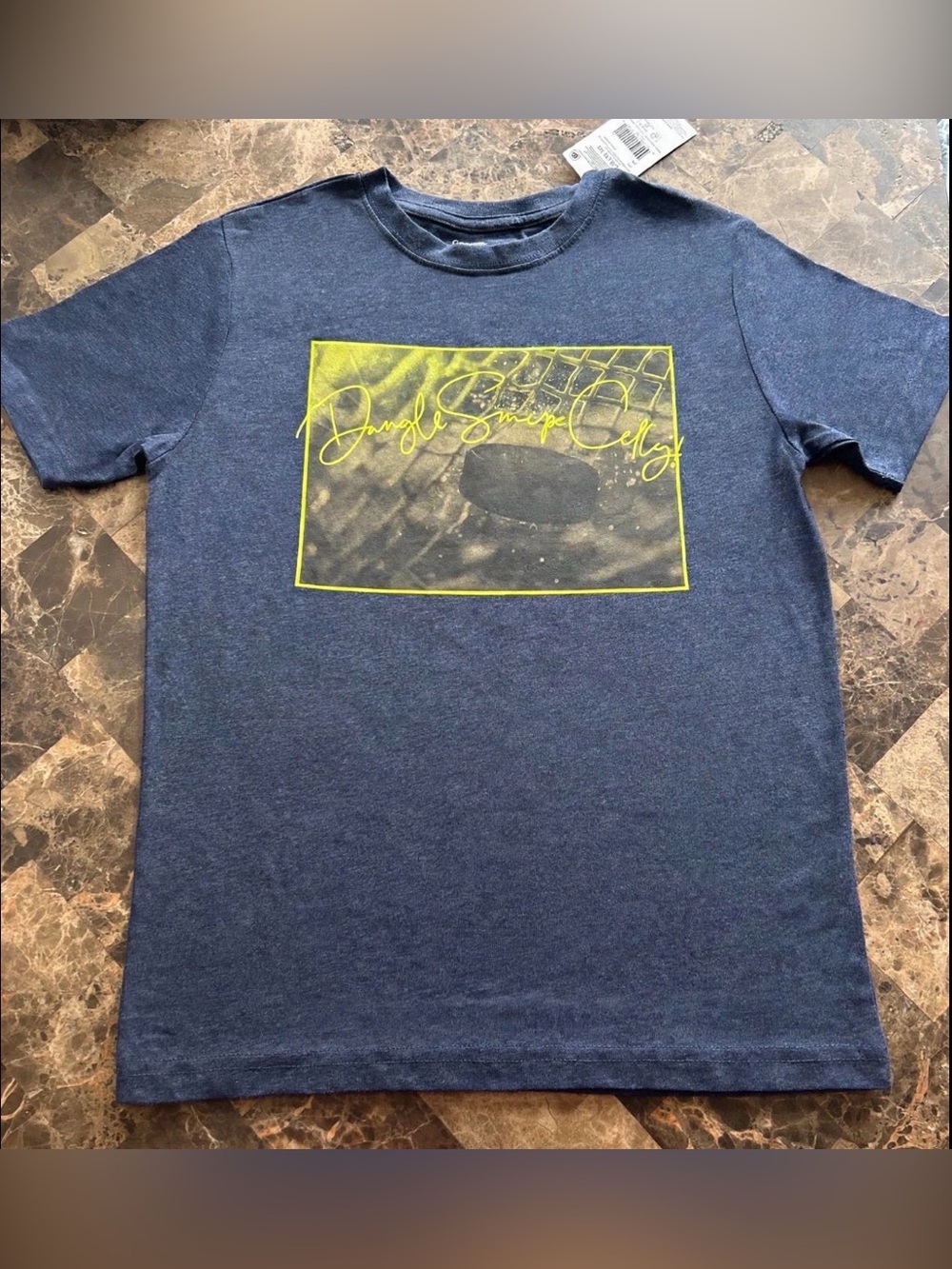 NWT 🆕 Boys’ Blue Graphic Tee with Hockey Graphic size 10-12 years